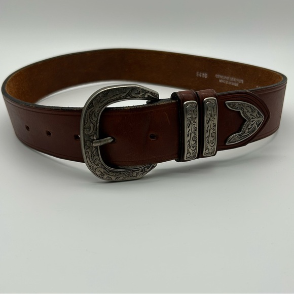 Accessories - Brown Leather Silver Buckle Western Belt Size  26